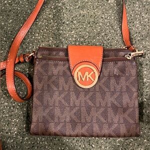 Michael Kors Crossboy